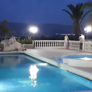 Casa Vacanza Nel Giardino Delle Vigne , Chiaramonte Gulfi Italia